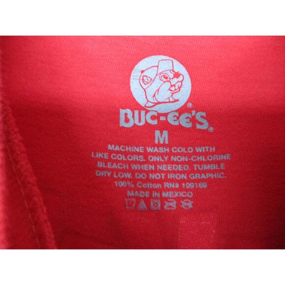 Bucees Red Festive Graphic Christmas Graphic Tee TShirt Unisex Size Medium - Picture 5 of 10